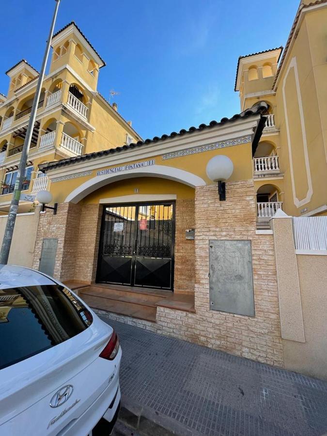 Casa Amarela Guesthouse, อัลกอร์ฟา ภายนอก รูปภาพ